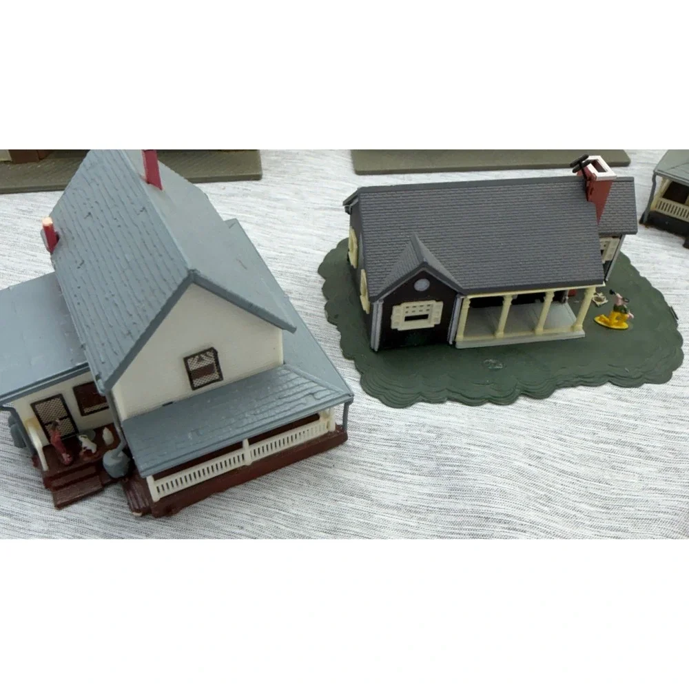 Vintage N Scale Model Train Buildings Lot Town Scenery Auto Shop Bank Church